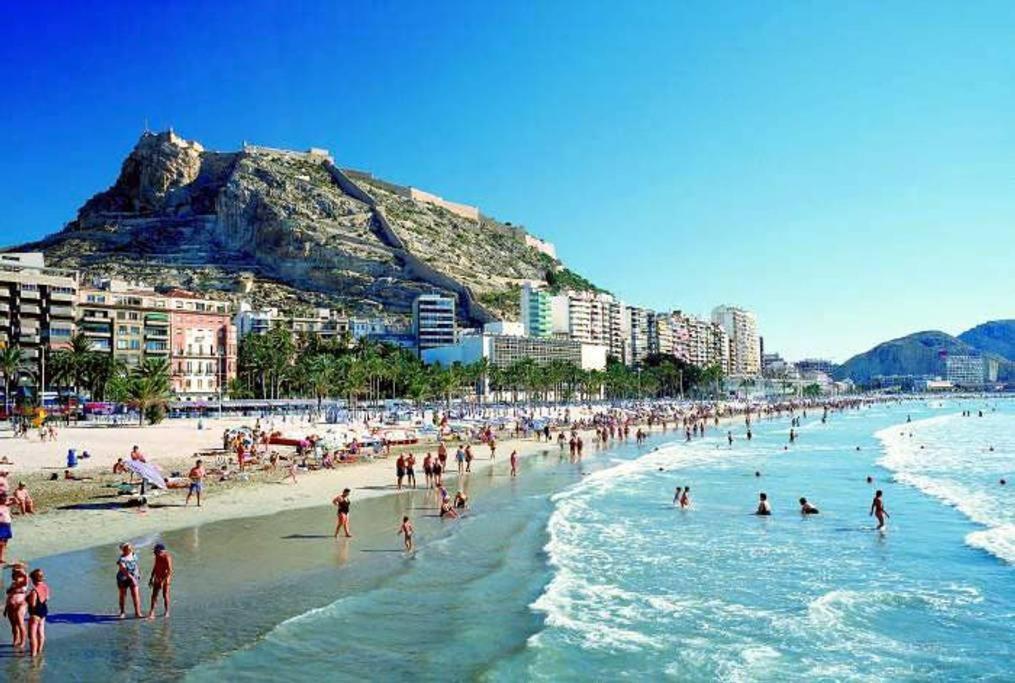 Jonás 1 Apartman Alicante Kültér fotó